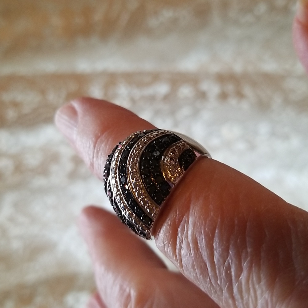 Silver ring with Diamonds - Picture 9 of 11